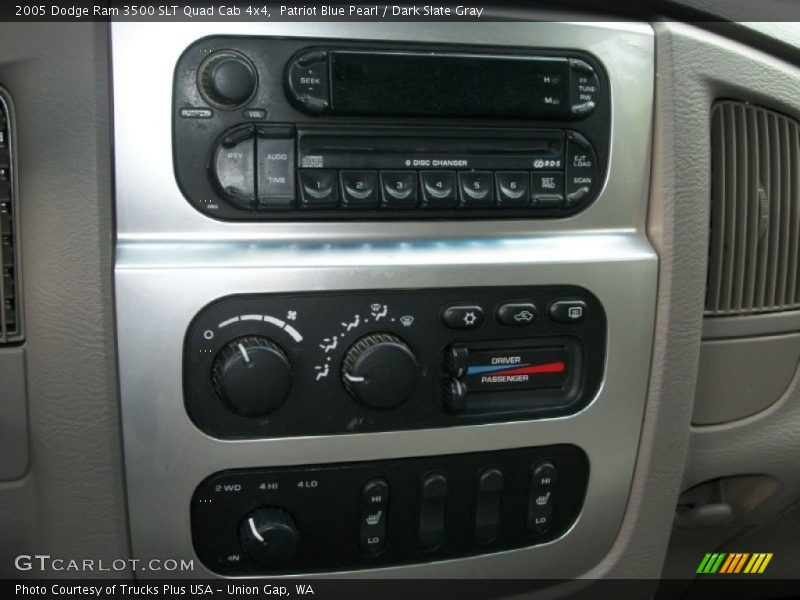 Patriot Blue Pearl / Dark Slate Gray 2005 Dodge Ram 3500 SLT Quad Cab 4x4