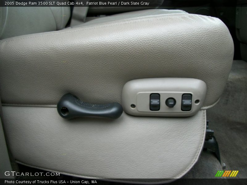 Patriot Blue Pearl / Dark Slate Gray 2005 Dodge Ram 3500 SLT Quad Cab 4x4