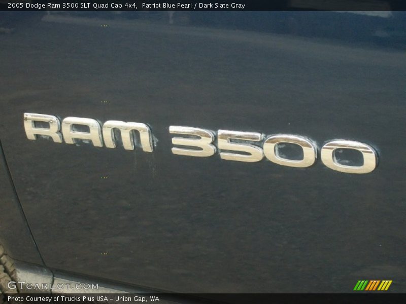 Patriot Blue Pearl / Dark Slate Gray 2005 Dodge Ram 3500 SLT Quad Cab 4x4