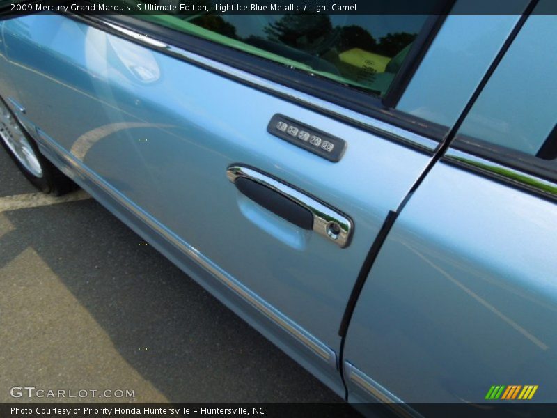 Light Ice Blue Metallic / Light Camel 2009 Mercury Grand Marquis LS Ultimate Edition