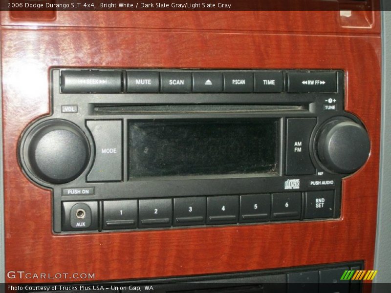 Bright White / Dark Slate Gray/Light Slate Gray 2006 Dodge Durango SLT 4x4