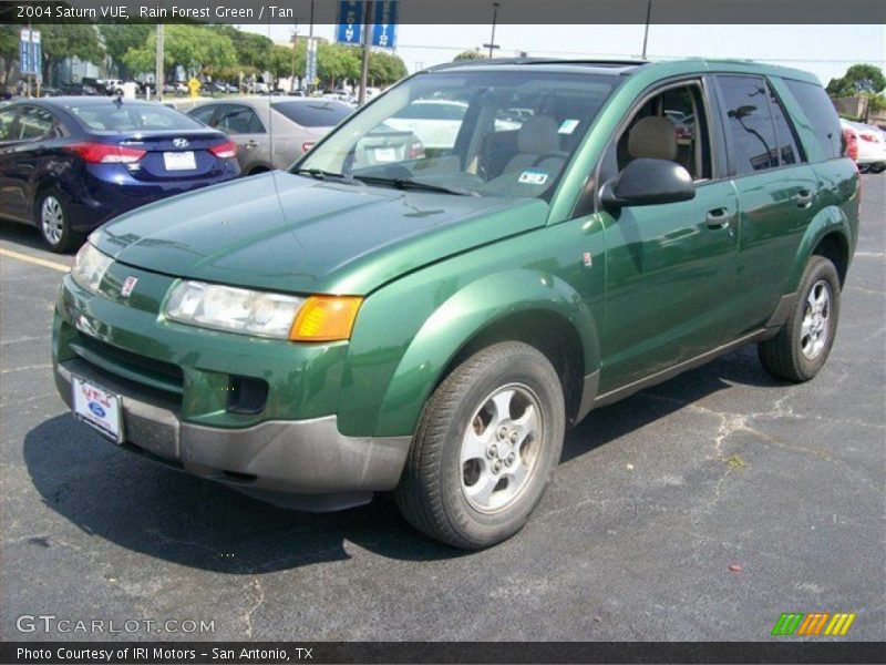 Front 3/4 View of 2004 VUE 