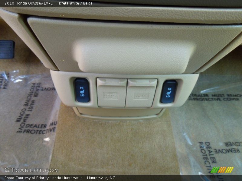 Taffeta White / Beige 2010 Honda Odyssey EX-L