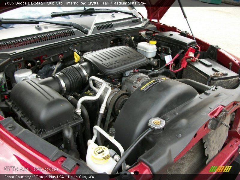 Inferno Red Crystal Pearl / Medium Slate Gray 2006 Dodge Dakota ST Club Cab