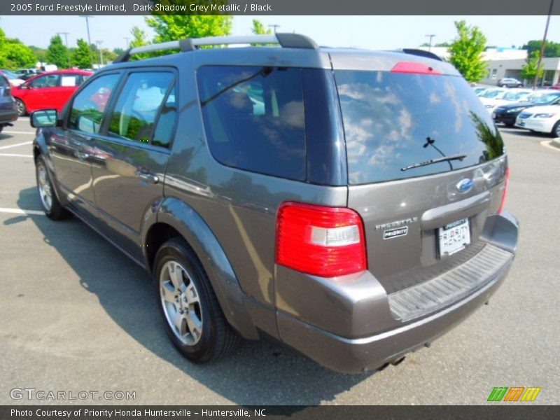 Dark Shadow Grey Metallic / Black 2005 Ford Freestyle Limited