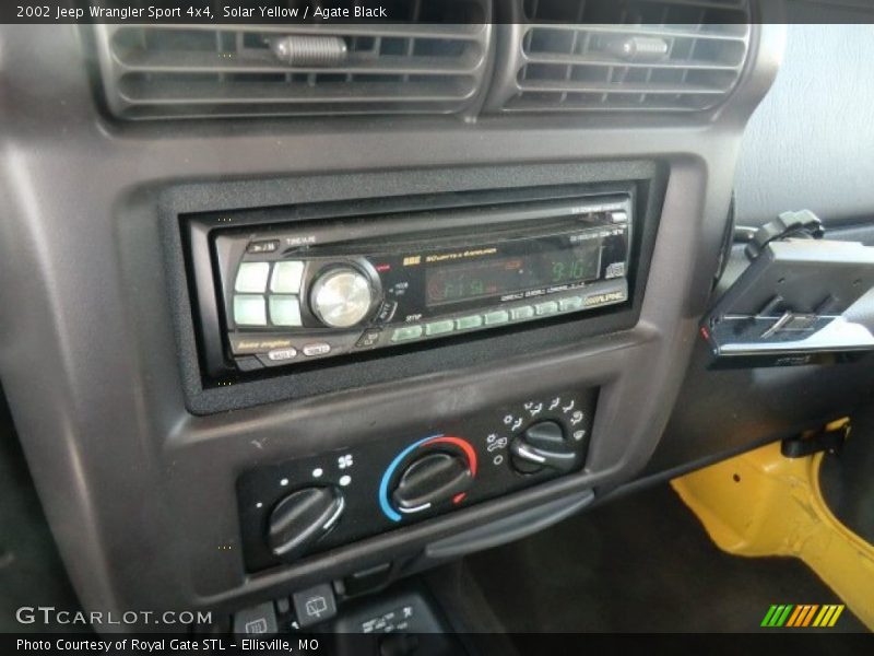 Solar Yellow / Agate Black 2002 Jeep Wrangler Sport 4x4