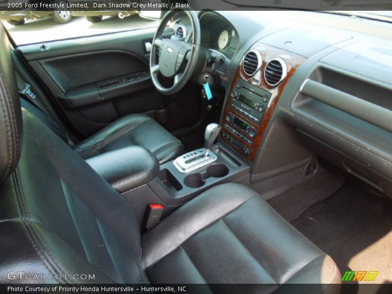  2005 Freestyle Limited Black Interior
