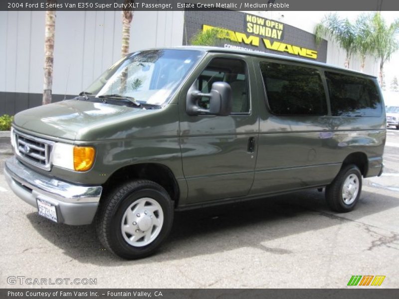 Estate Green Metallic / Medium Pebble 2004 Ford E Series Van E350 Super Duty XLT Passenger