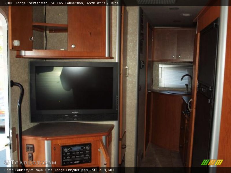 Arctic White / Beige 2008 Dodge Sprinter Van 3500 RV Conversion