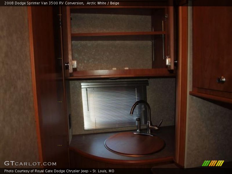 Arctic White / Beige 2008 Dodge Sprinter Van 3500 RV Conversion