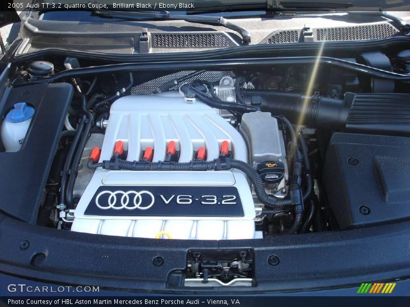 Brilliant Black / Ebony Black 2005 Audi TT 3.2 quattro Coupe