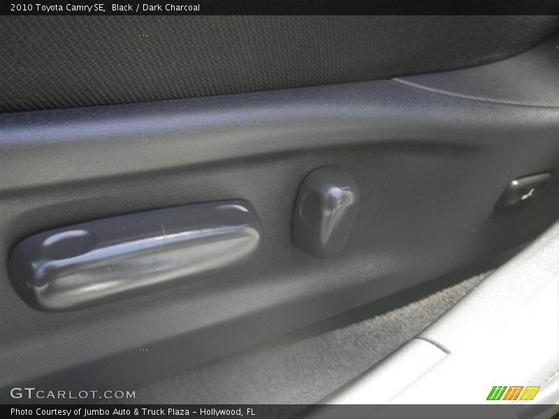 Black / Dark Charcoal 2010 Toyota Camry SE