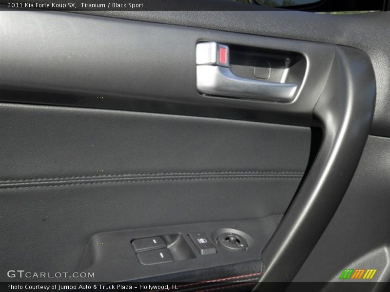 Titanium / Black Sport 2011 Kia Forte Koup SX