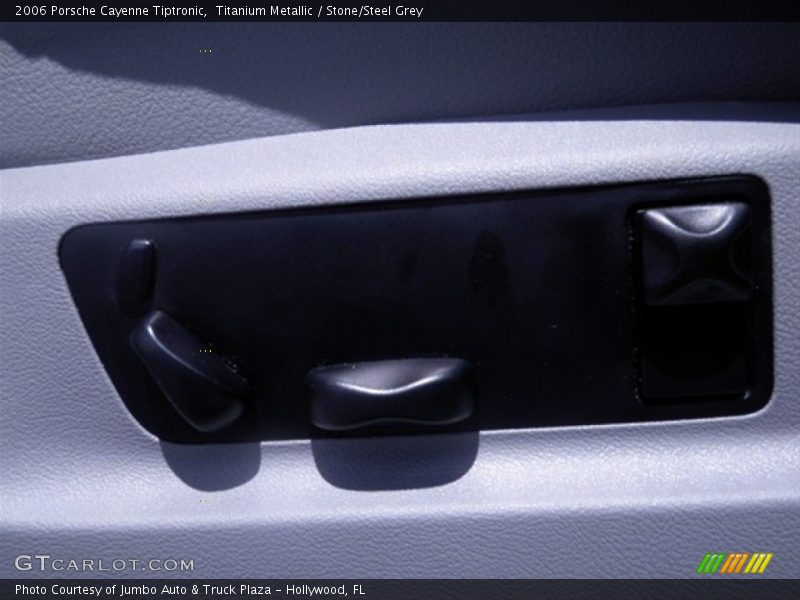 Titanium Metallic / Stone/Steel Grey 2006 Porsche Cayenne Tiptronic