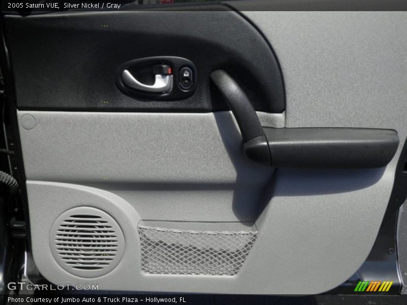 Silver Nickel / Gray 2005 Saturn VUE