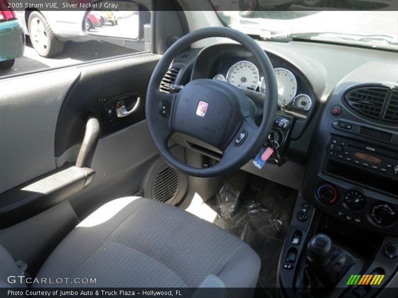 Silver Nickel / Gray 2005 Saturn VUE