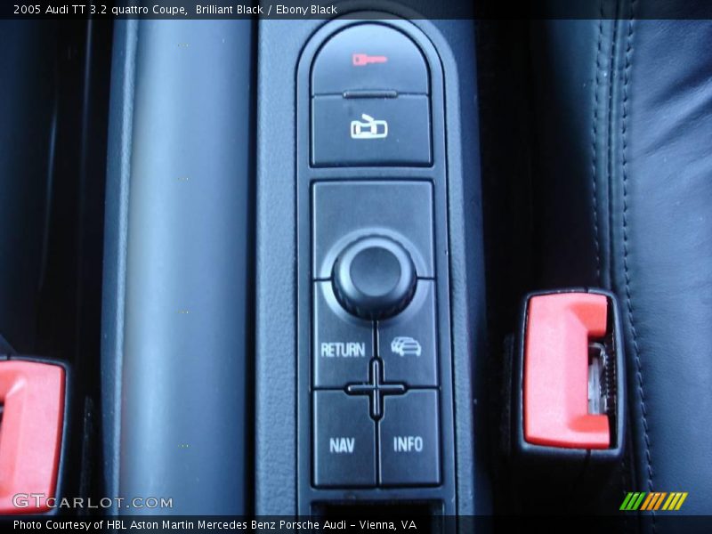 Brilliant Black / Ebony Black 2005 Audi TT 3.2 quattro Coupe