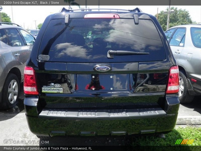 Black / Stone 2009 Ford Escape XLT