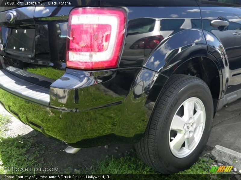 Black / Stone 2009 Ford Escape XLT