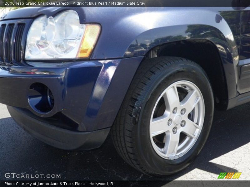 Midnight Blue Pearl / Medium Slate Gray 2006 Jeep Grand Cherokee Laredo