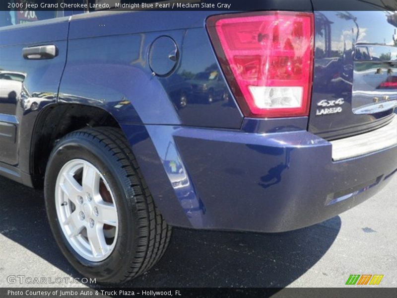 Midnight Blue Pearl / Medium Slate Gray 2006 Jeep Grand Cherokee Laredo