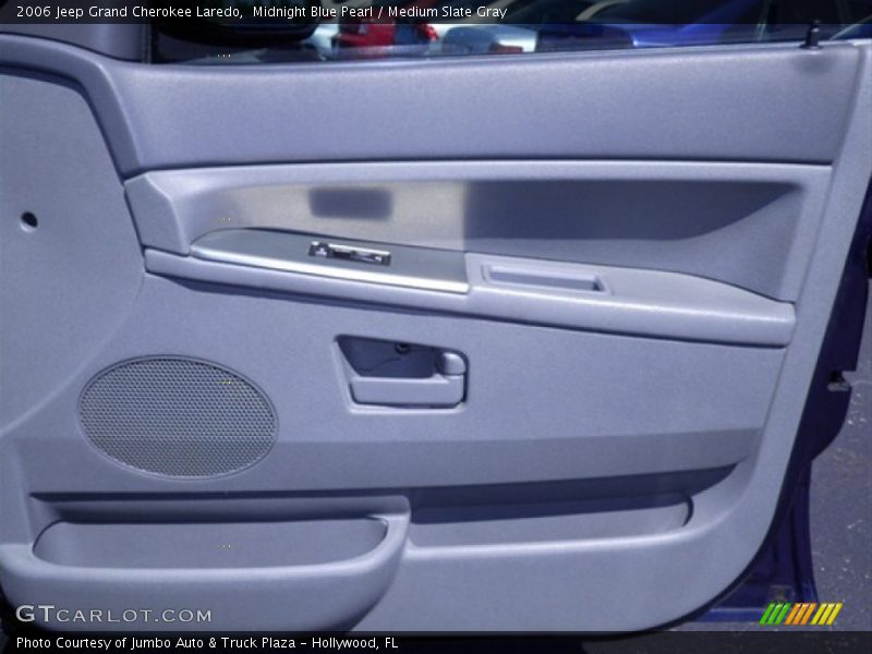 Midnight Blue Pearl / Medium Slate Gray 2006 Jeep Grand Cherokee Laredo
