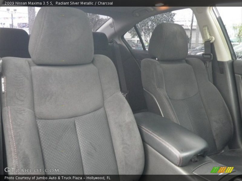 Radiant Silver Metallic / Charcoal 2009 Nissan Maxima 3.5 S