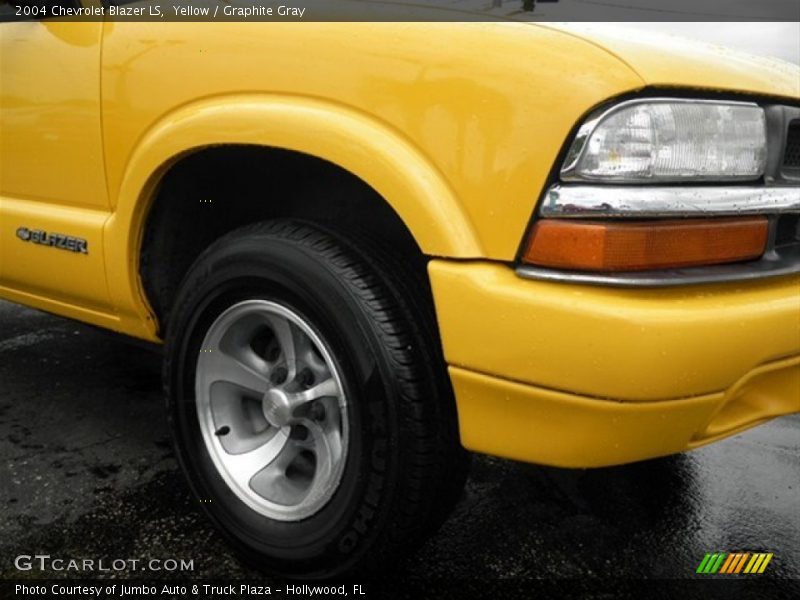  2004 Blazer LS Wheel