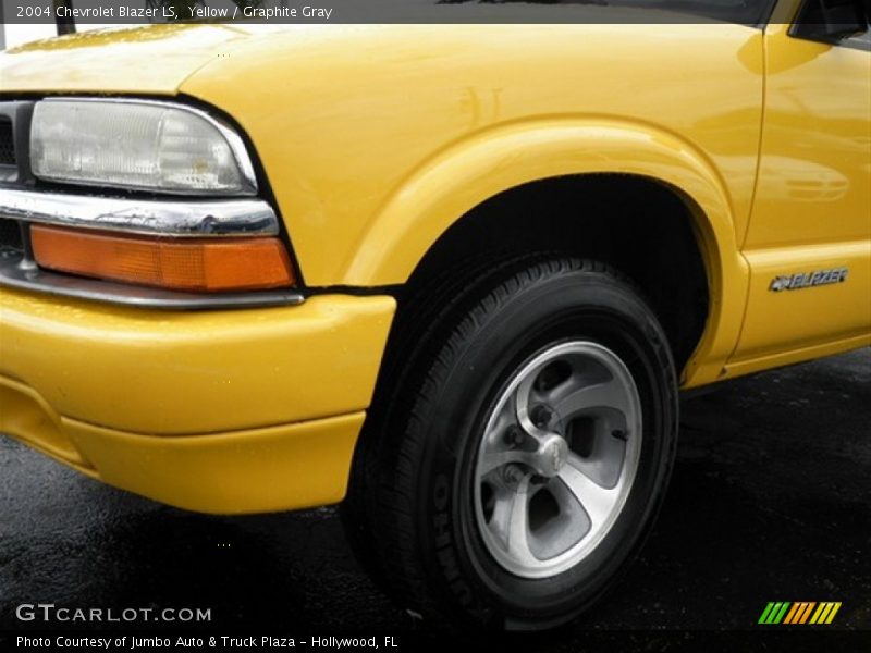  2004 Blazer LS Wheel