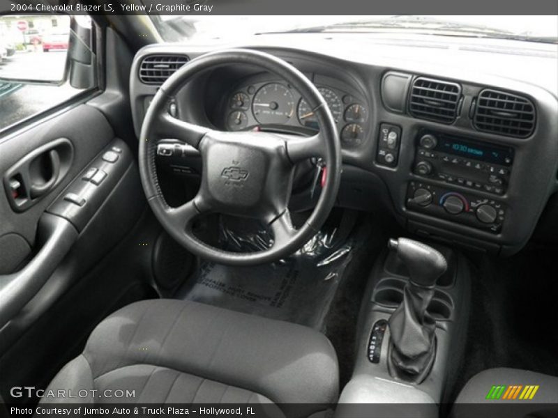  2004 Blazer LS Graphite Gray Interior