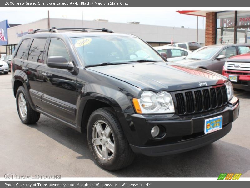 Black / Medium Slate Gray 2006 Jeep Grand Cherokee Laredo 4x4