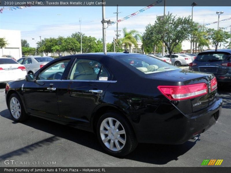 Tuxedo Black Metallic / Light Camel 2010 Lincoln MKZ FWD