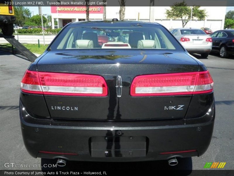Tuxedo Black Metallic / Light Camel 2010 Lincoln MKZ FWD