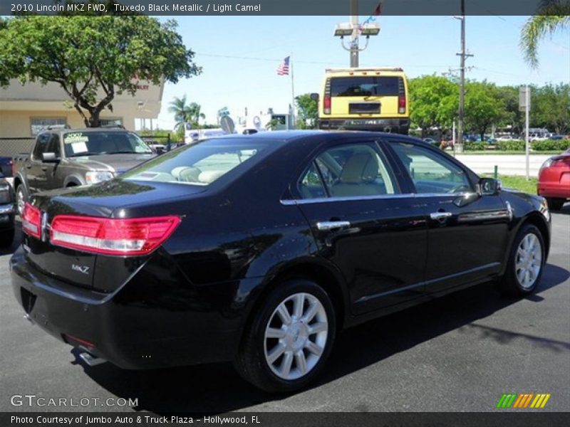 Tuxedo Black Metallic / Light Camel 2010 Lincoln MKZ FWD