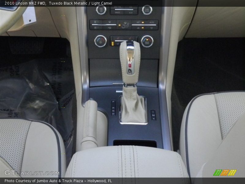 Tuxedo Black Metallic / Light Camel 2010 Lincoln MKZ FWD