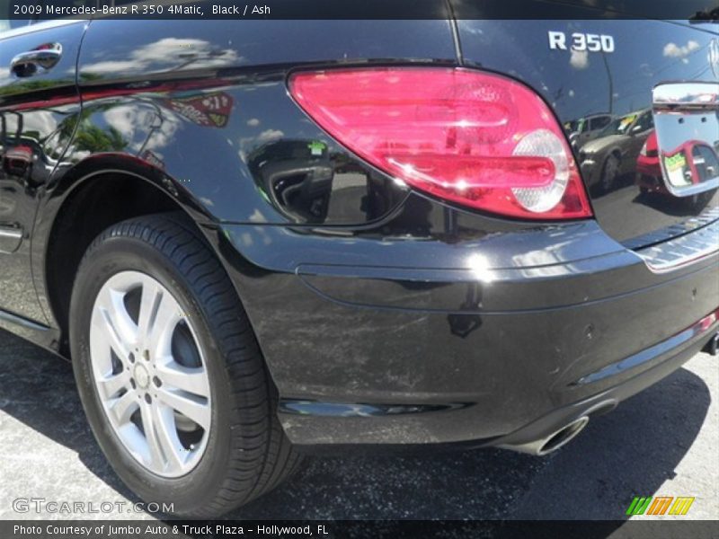 Black / Ash 2009 Mercedes-Benz R 350 4Matic