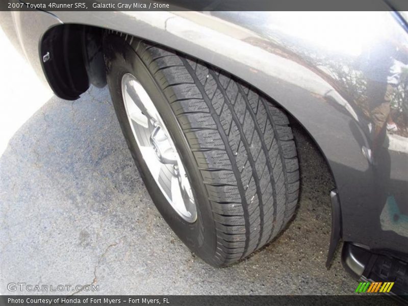 Galactic Gray Mica / Stone 2007 Toyota 4Runner SR5