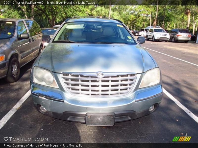 Bright Silver Metallic / Light Taupe 2004 Chrysler Pacifica AWD