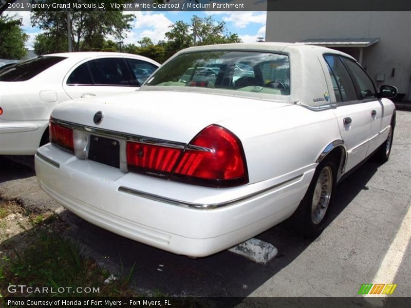 Vibrant White Clearcoat / Medium Parchment 2001 Mercury Grand Marquis LS