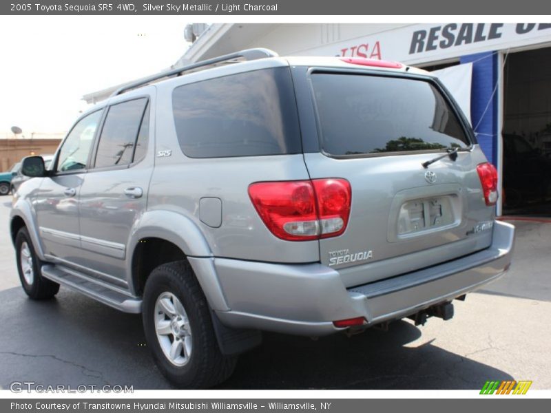 Silver Sky Metallic / Light Charcoal 2005 Toyota Sequoia SR5 4WD