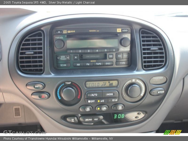 Silver Sky Metallic / Light Charcoal 2005 Toyota Sequoia SR5 4WD