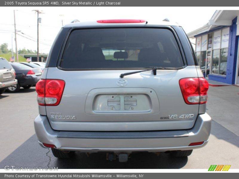 Silver Sky Metallic / Light Charcoal 2005 Toyota Sequoia SR5 4WD