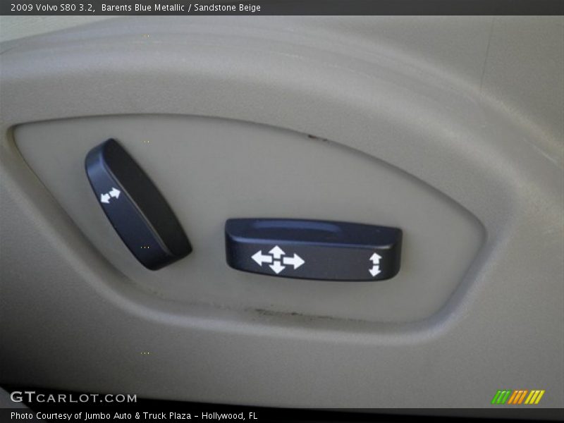Barents Blue Metallic / Sandstone Beige 2009 Volvo S80 3.2
