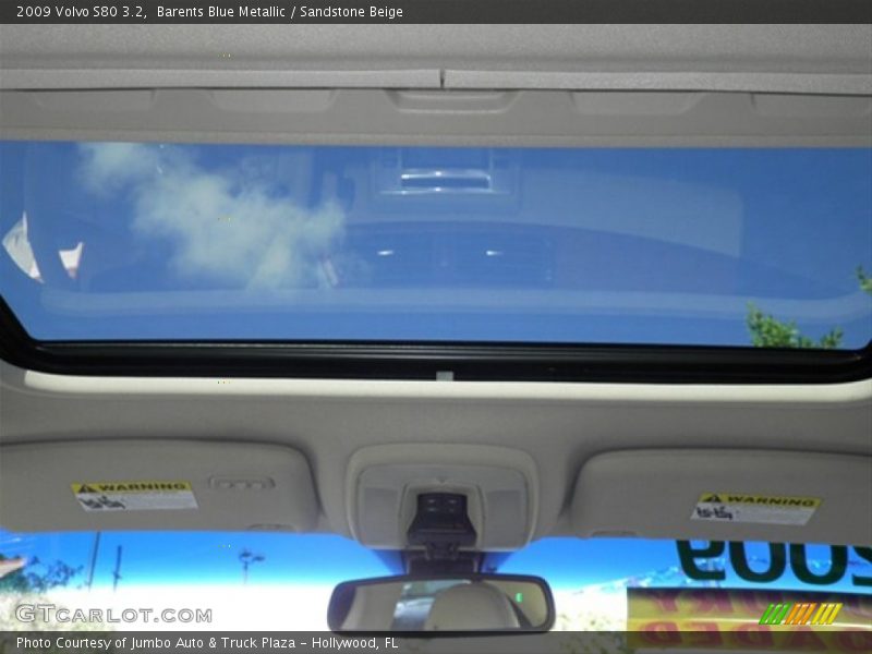 Barents Blue Metallic / Sandstone Beige 2009 Volvo S80 3.2