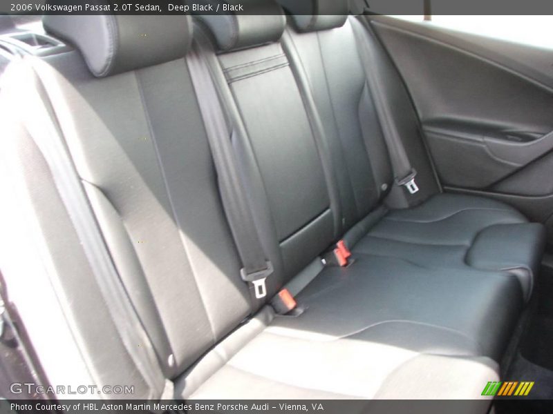 Deep Black / Black 2006 Volkswagen Passat 2.0T Sedan