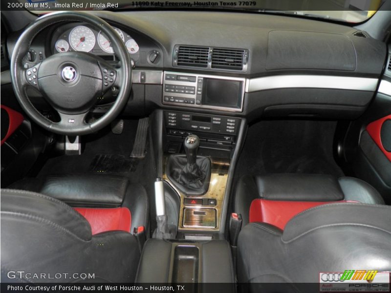 Imola Red / Imola Red 2000 BMW M5