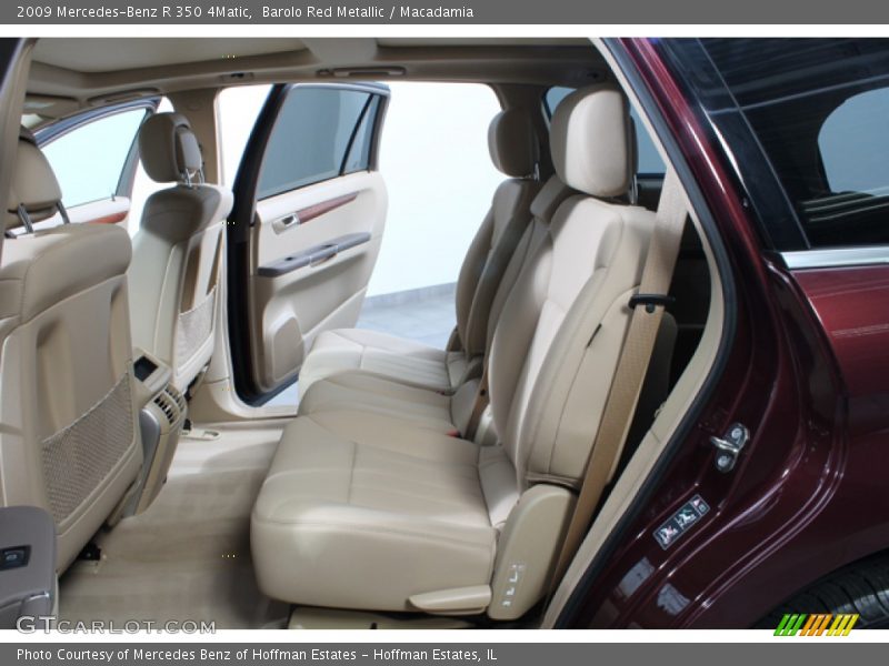 Barolo Red Metallic / Macadamia 2009 Mercedes-Benz R 350 4Matic