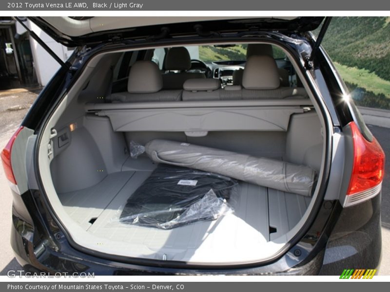 Black / Light Gray 2012 Toyota Venza LE AWD