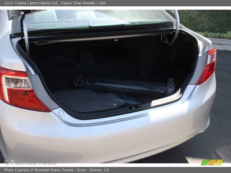 Classic Silver Metallic / Ash 2012 Toyota Camry Hybrid XLE