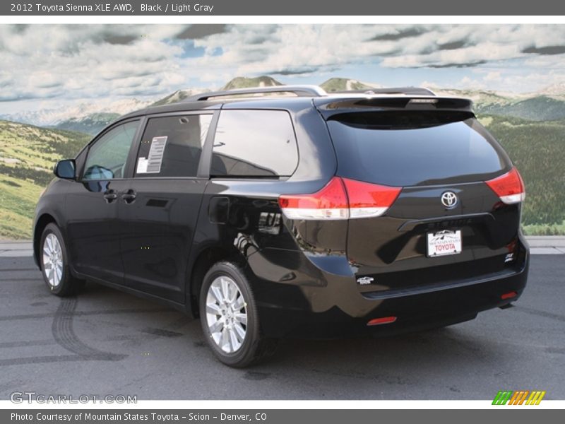 Black / Light Gray 2012 Toyota Sienna XLE AWD